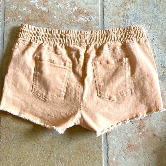 Celebrity Pink Denim Shorts Womens XXL raw hem High rise Peach Beach Loungewear - Picture 2 of 7